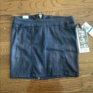 Jessica Simpson Grey Mini Skirt - NWT - size 25